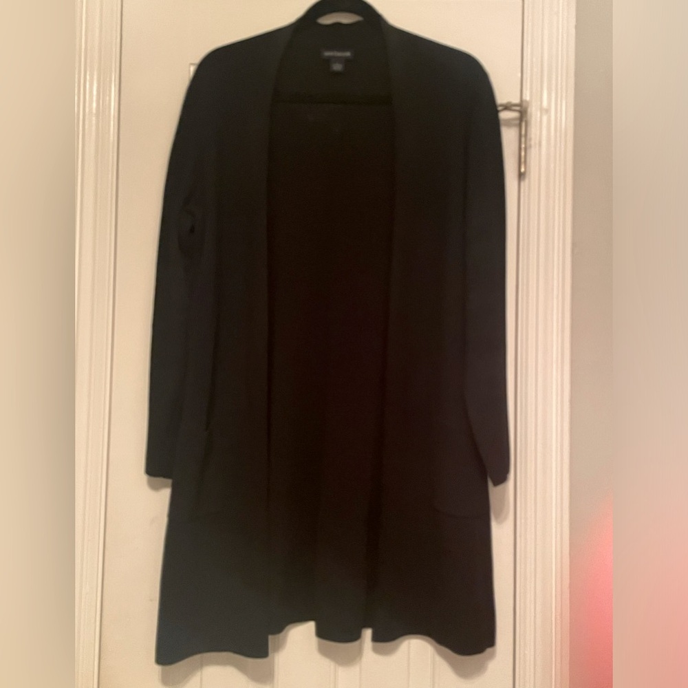 Ann Taylor like new with zero flaws ! Open cardigan with pockets 36”